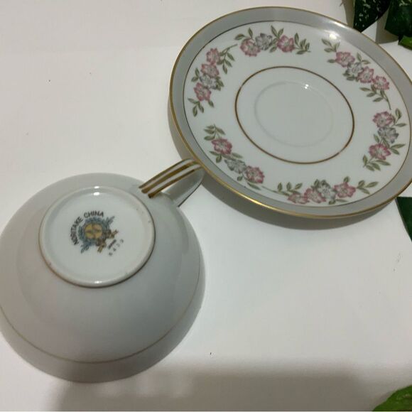 Noritake 5433  Cup & Saucer Dark Pink and Gray Floral VTG Japan G5 - Picture 5 of 6